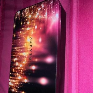 Fenty beauty box